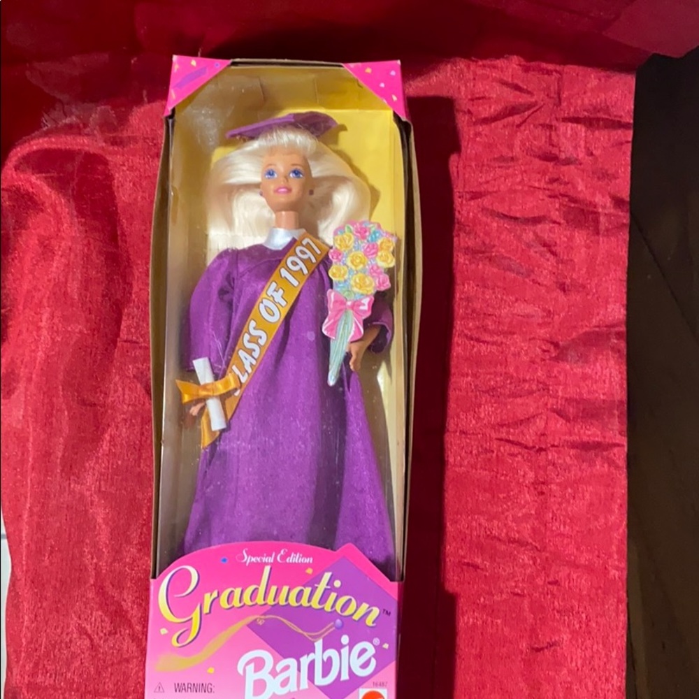 Graduation Barbie 1997